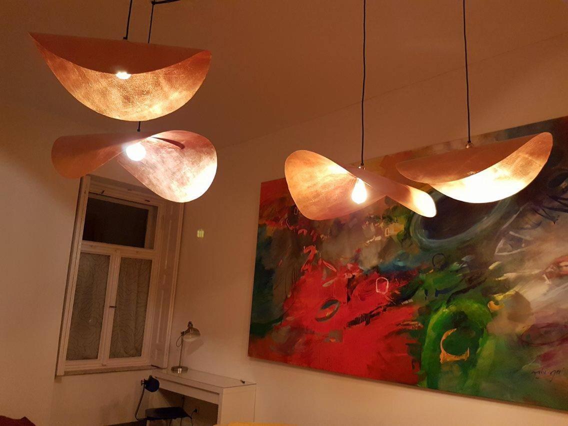 Stylish Holiday Art Apartment - Wifi & Great Location Budapest Extérieur photo