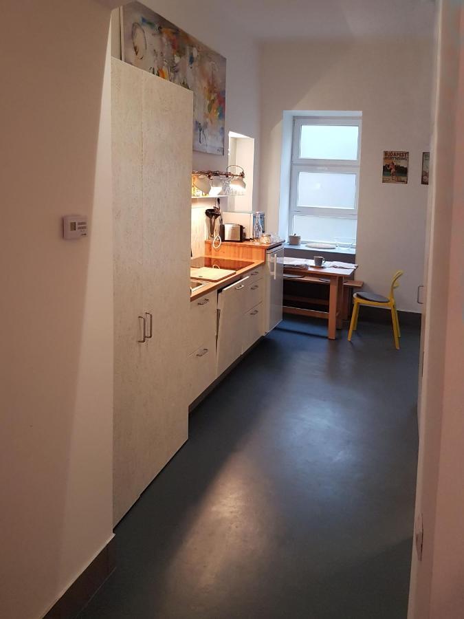 Stylish Holiday Art Apartment - Wifi & Great Location Budapest Extérieur photo