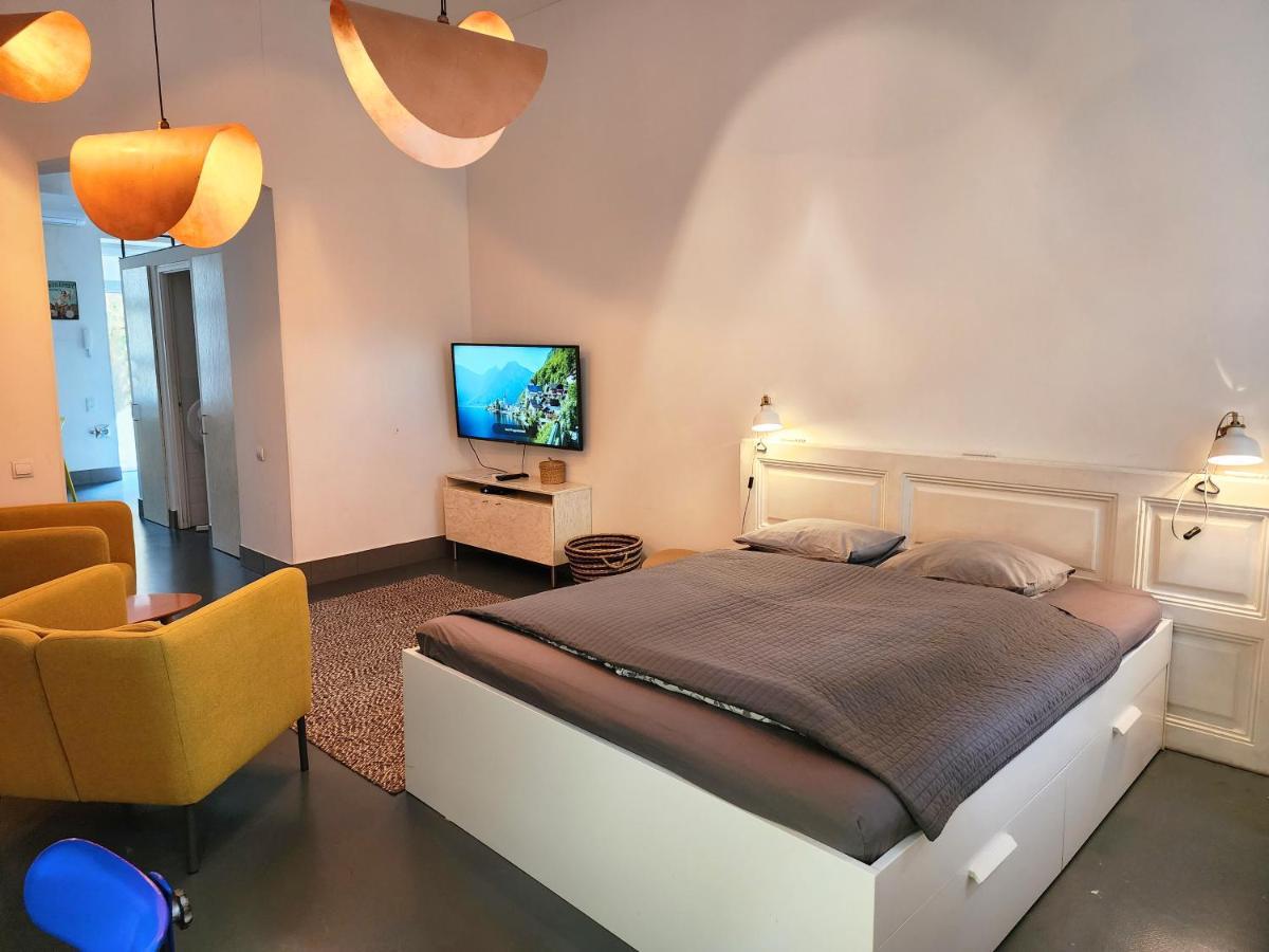 Stylish Holiday Art Apartment - Wifi & Great Location Budapest Extérieur photo